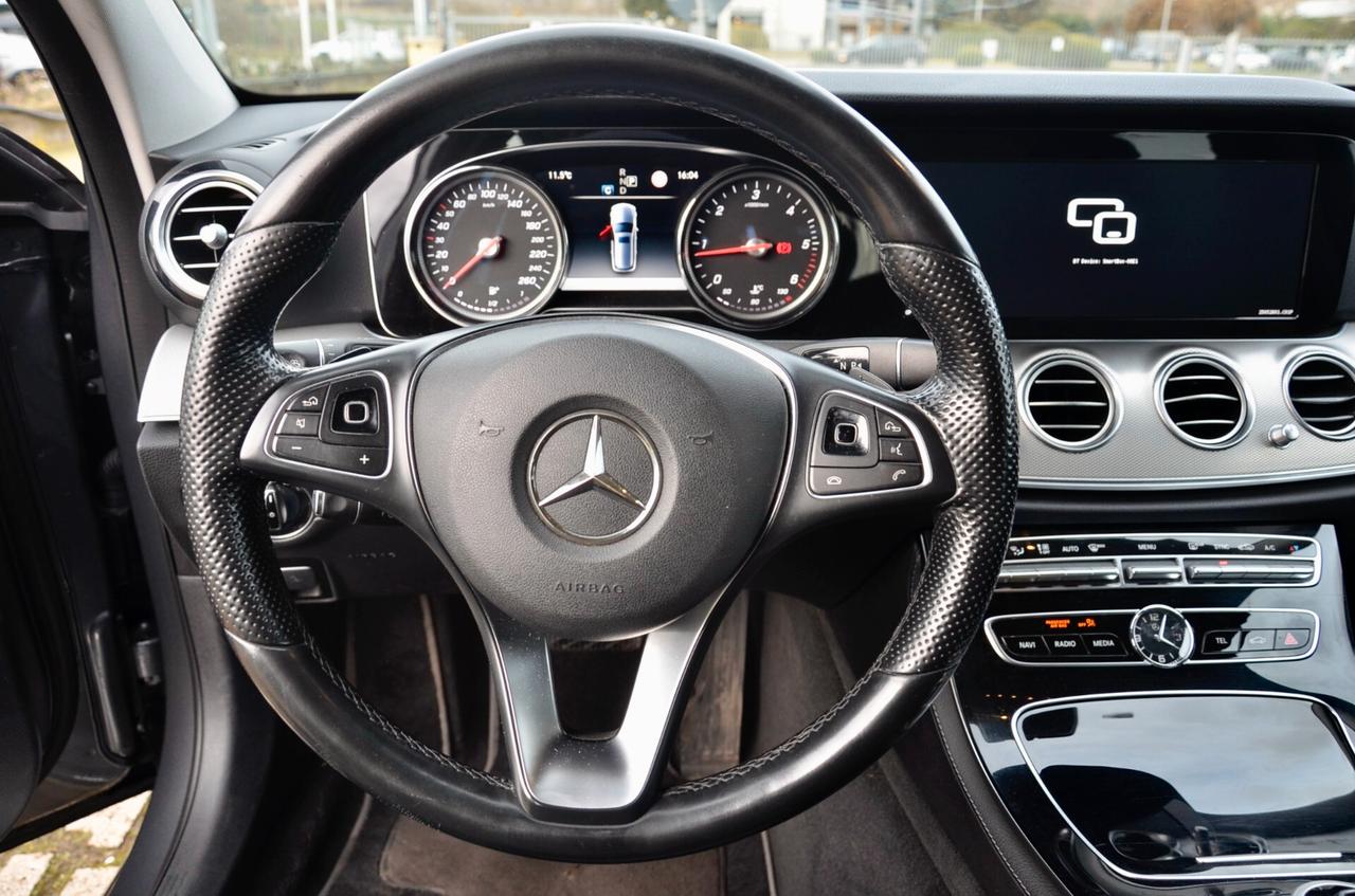 MERCEDES-BENZ SW E 220d SPORT 194cv AUTO, UFF ITALIANA, SERVICE MERCEDES, FULL LED, RETROCAMERA, PERMUTE