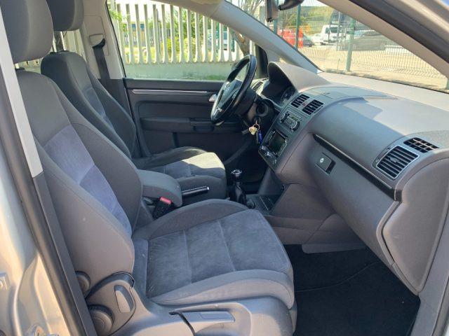 VOLKSWAGEN Touran 2.0 TDI 140 CV Highline