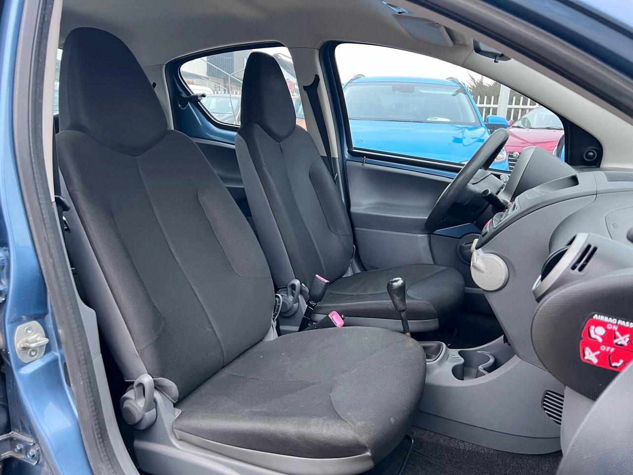 Toyota Aygo 1.0 12V VVT-i 5 porte