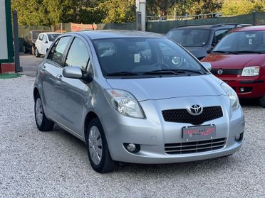 Toyota Yaris 1.4 D-4D 5 porte Navi