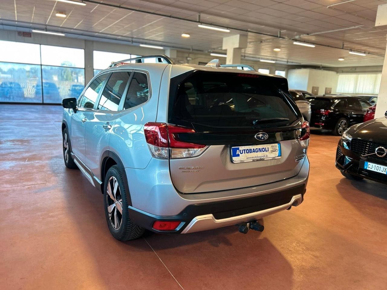 Subaru Forester PREMIUM 2.0 e-Boxer MHEV CVT 4WD Lineartronic