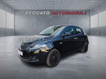 Lancia Ypsilon Ypsilon 1.0 firefly hybrid Silver s&s 70cv
