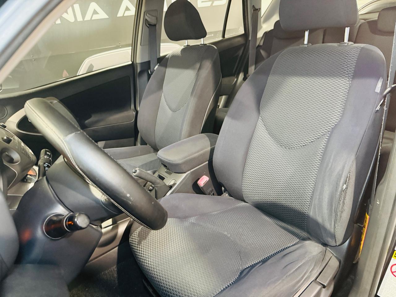 Toyota RAV 4 RAV4 2.2 D-4D 136 CV Luxury