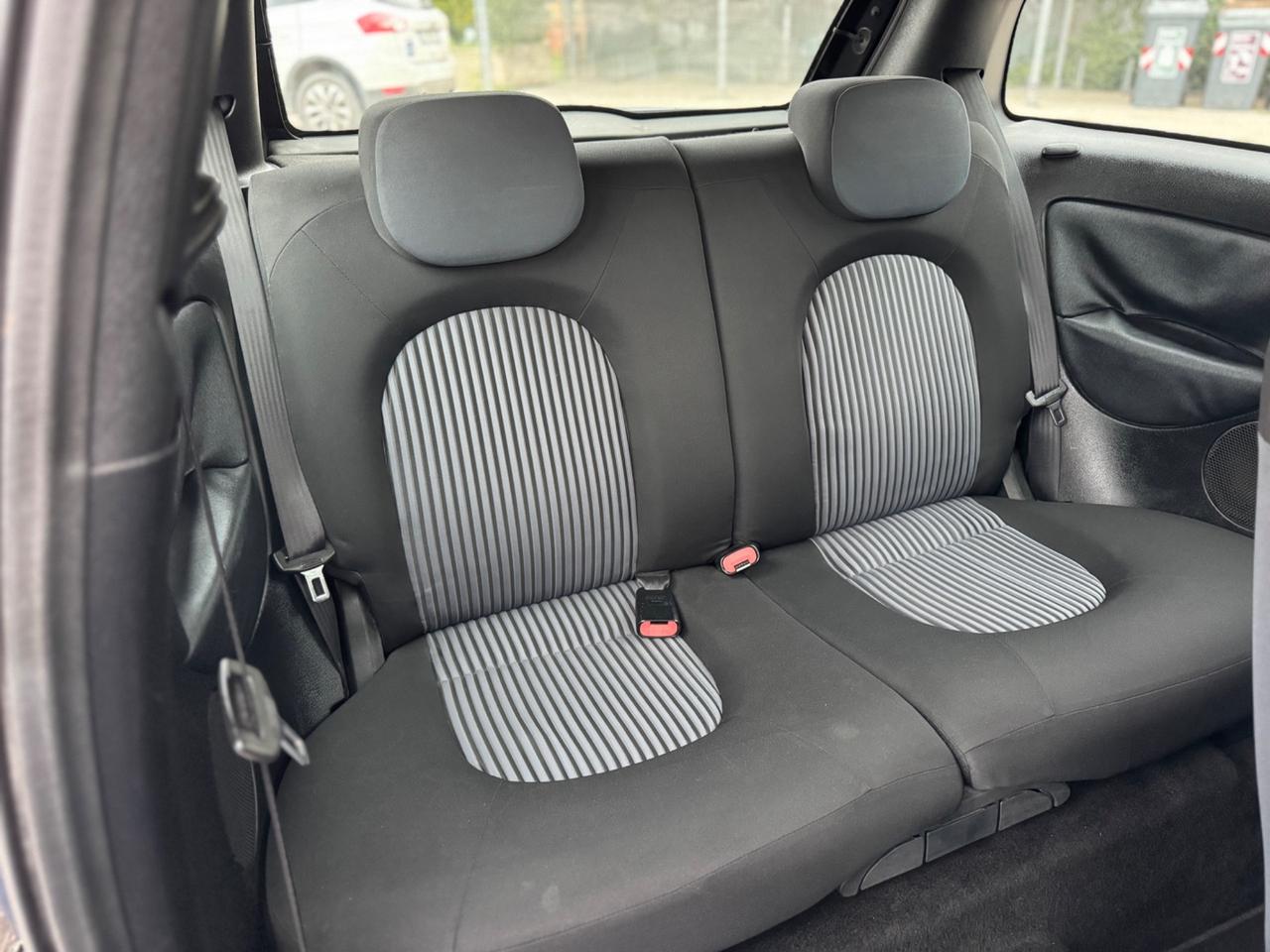 Lancia Ypsilon 1.3 MJT 75 CV Argento