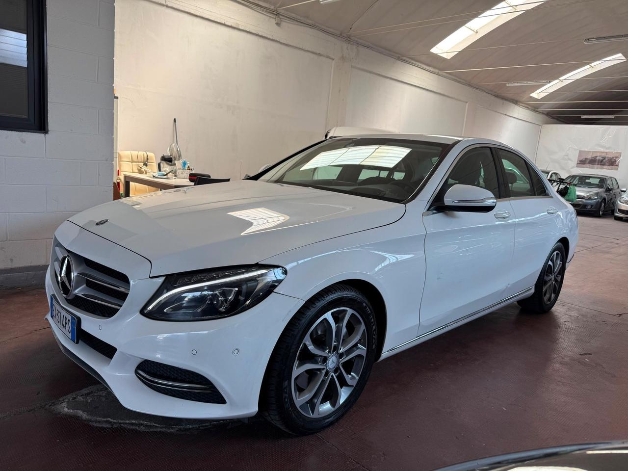 Mercedes-benz C 220 Premium