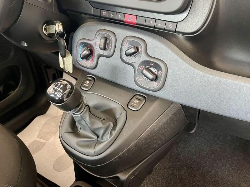 FIAT Pandina 1.0 firefly hybrid Icon s&s 65cv 5p.ti - KM0