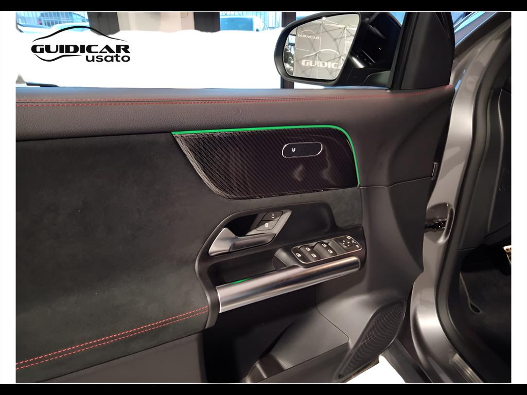 Mercedes-Benz GLA-H247 2020 - GLA 200 d Premium auto