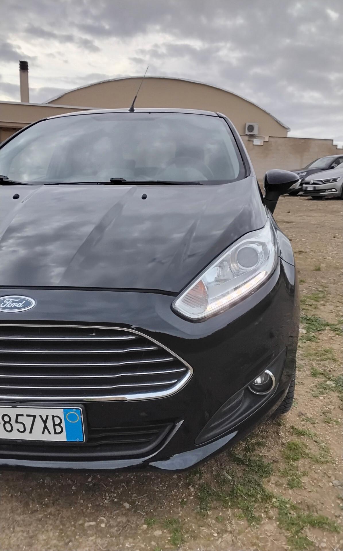 Ford Fiesta 1.4 5p. Bz.- GPL Titanium