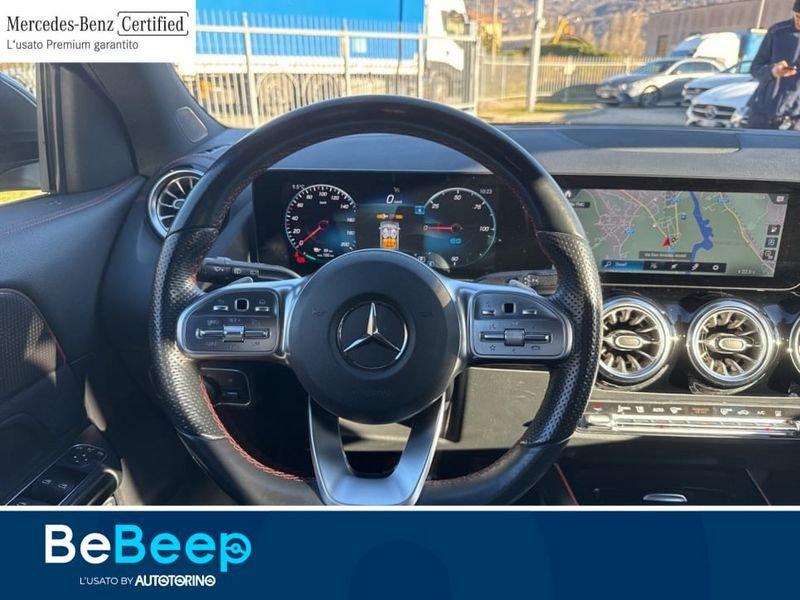 Mercedes-Benz EQA 300 PREMIUM 4MATIC