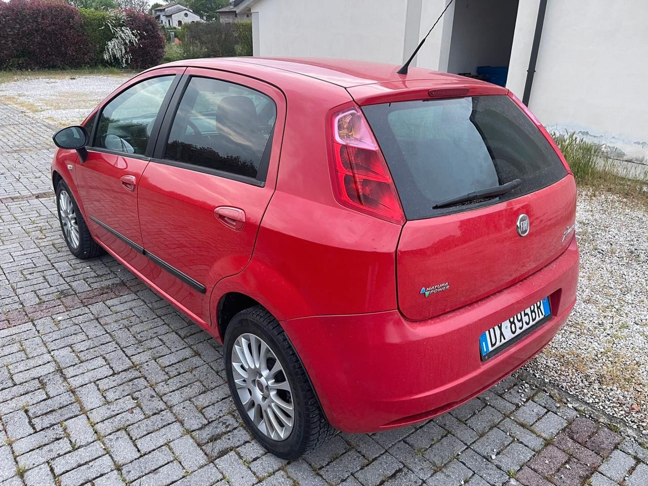 Fiat Grande Punto 1.4 5 porte Dynamic Natural Power UNI PROPIET