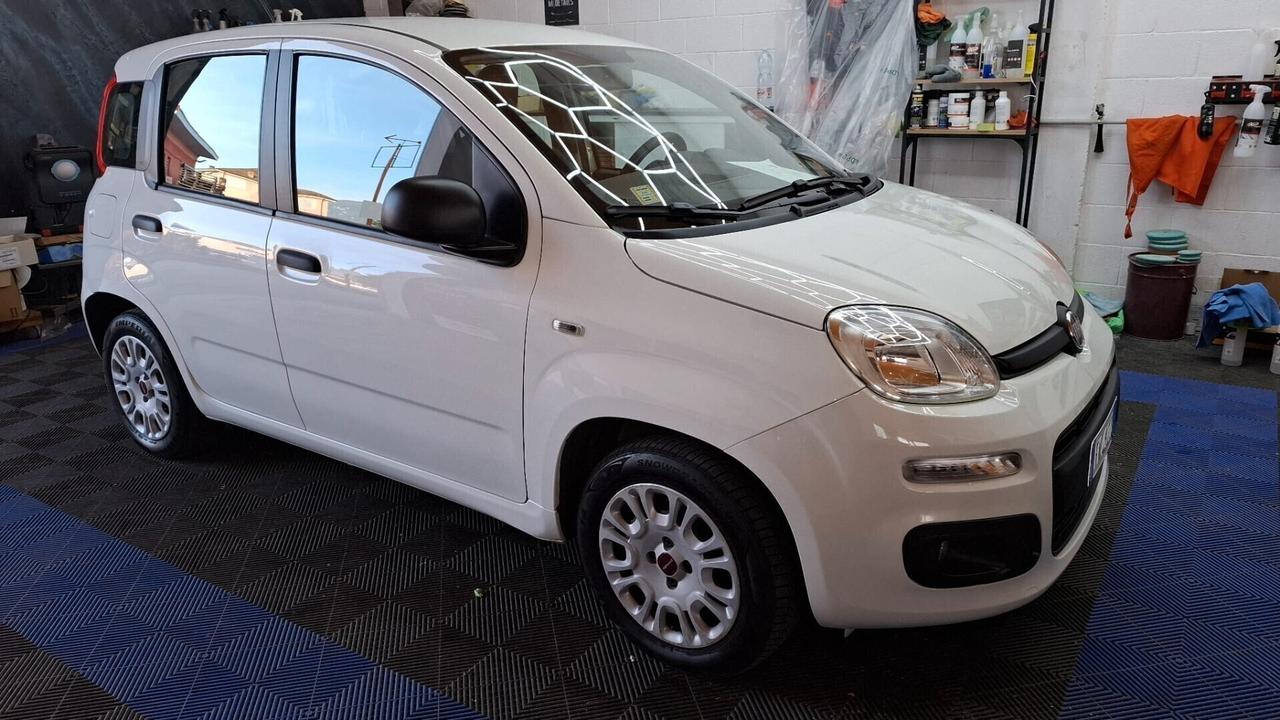 FIAT PANDA 1.2 EASY NESSUN VINCOLO DI FINANZIAMENTO O ASSICURAZIONI