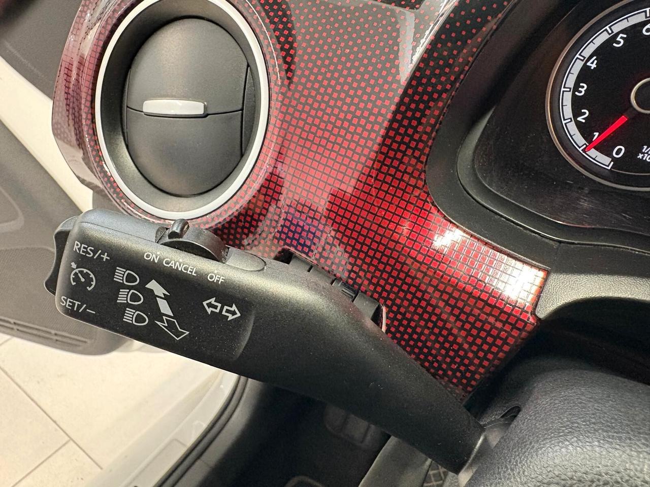 Volkswagen up! 1.0 TSI 5p. GTI BlueMotion Technology