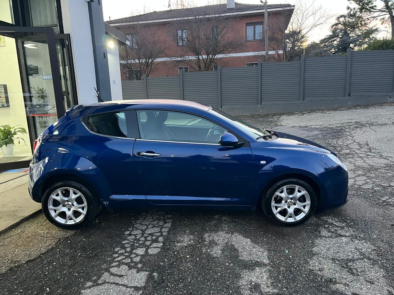 Alfa Romeo MiTo 1.6 jtdm-2 Distinctive