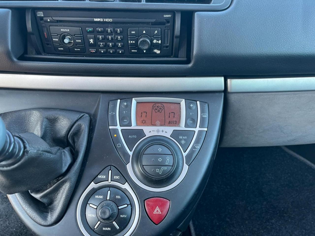 Peugeot 807 2.0 HDi - PERFETTA - 2011