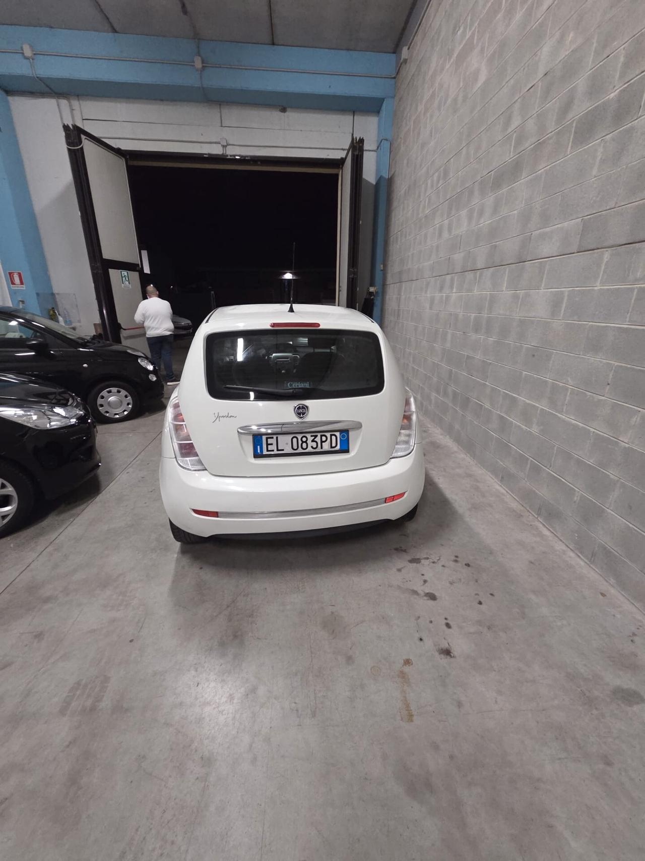 LANCIA Ypsilon 2a serie ('06'-'13') Ypsilon 1.3 MJT 75 CV Platinum (55 kw)