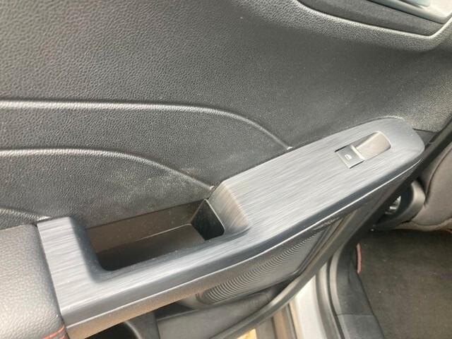 Ford Kuga 2.5 Full Hybrid 152 CV CVT 2WD ST-Line