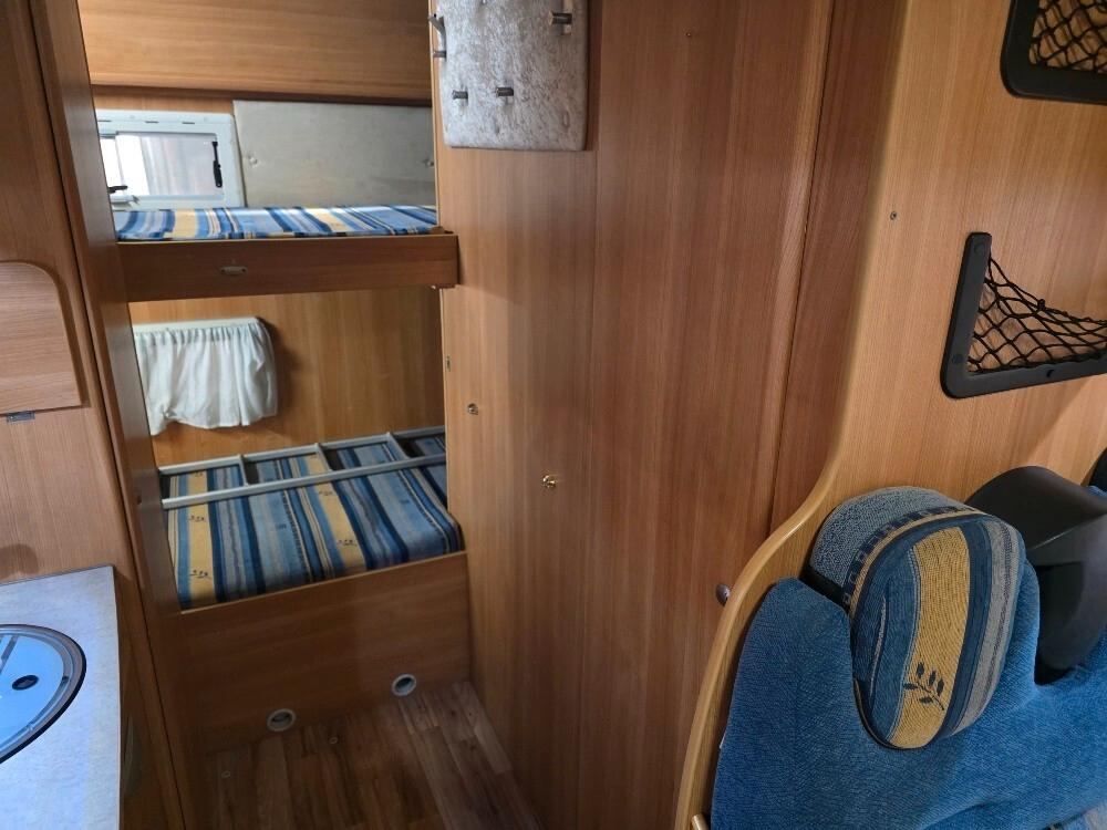 CAMPER CHALLENGER GENESIS 43