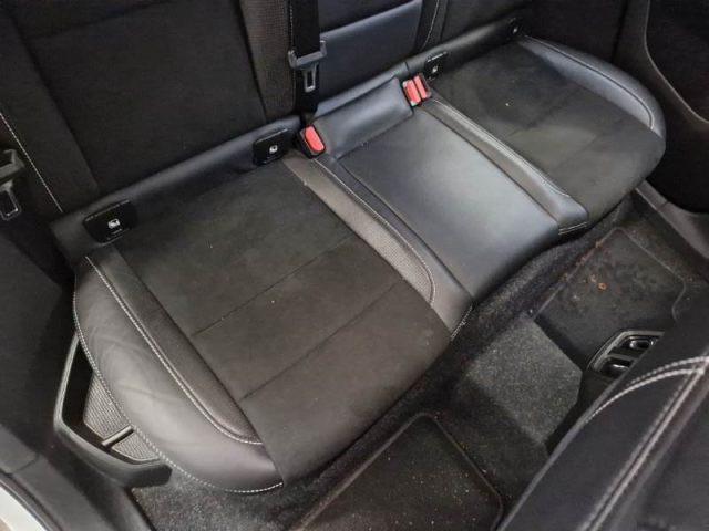 VOLVO XC40 B4 AWD Geartronic R-design