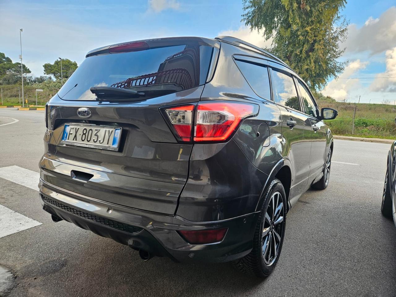 Ford Kuga St-Line 2.0TDI 120CV TITANIUM FULL