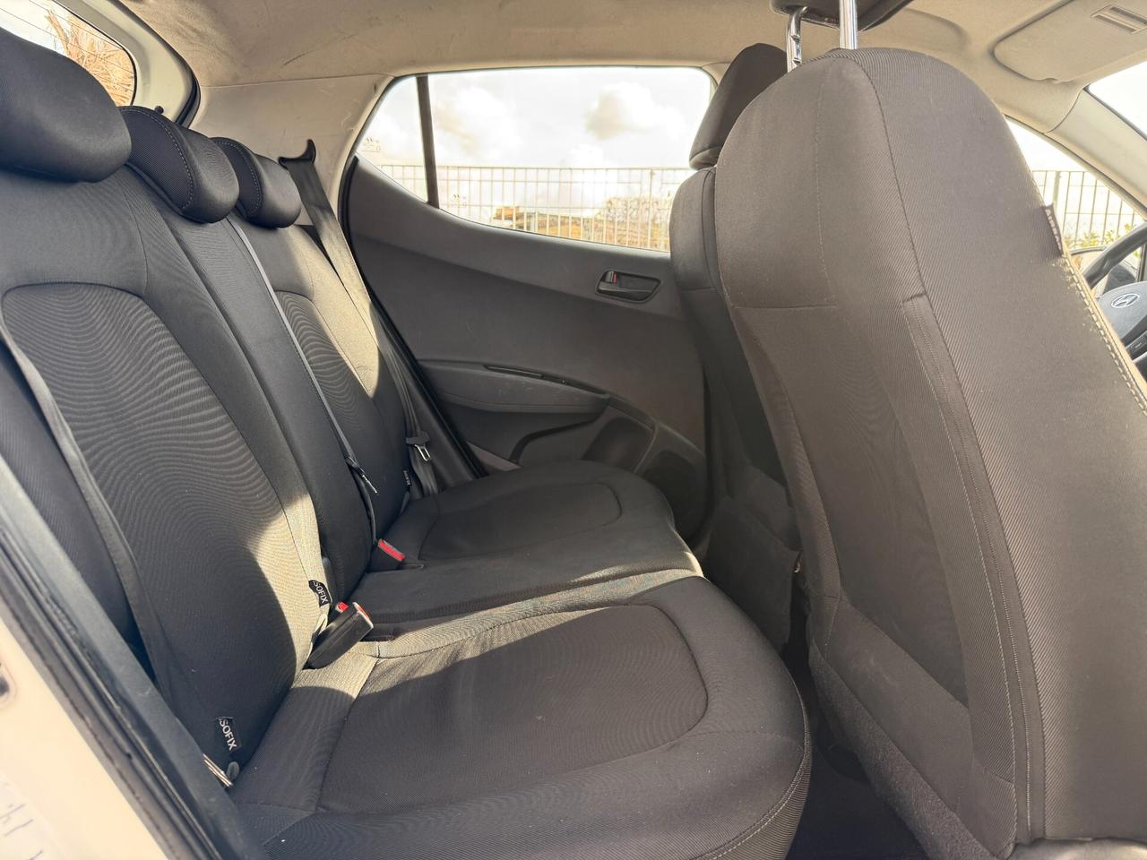 HYUNDAI ì10 ANNO 2017 1.0 BENZINA 66 CV