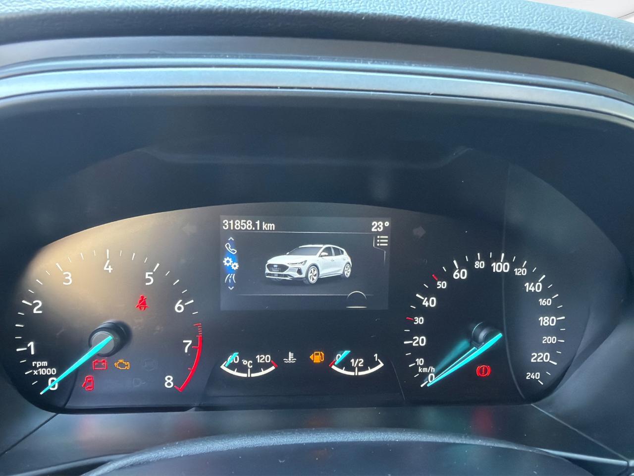 FORD Focus Active 1.0t ecoboost h 125cv