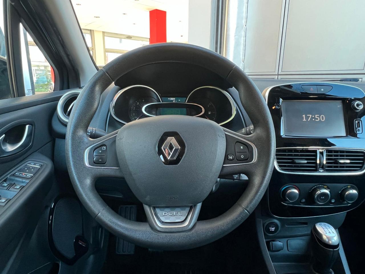 Renault Clio dCi 8V 75 CV 5 porte Moschino Life
