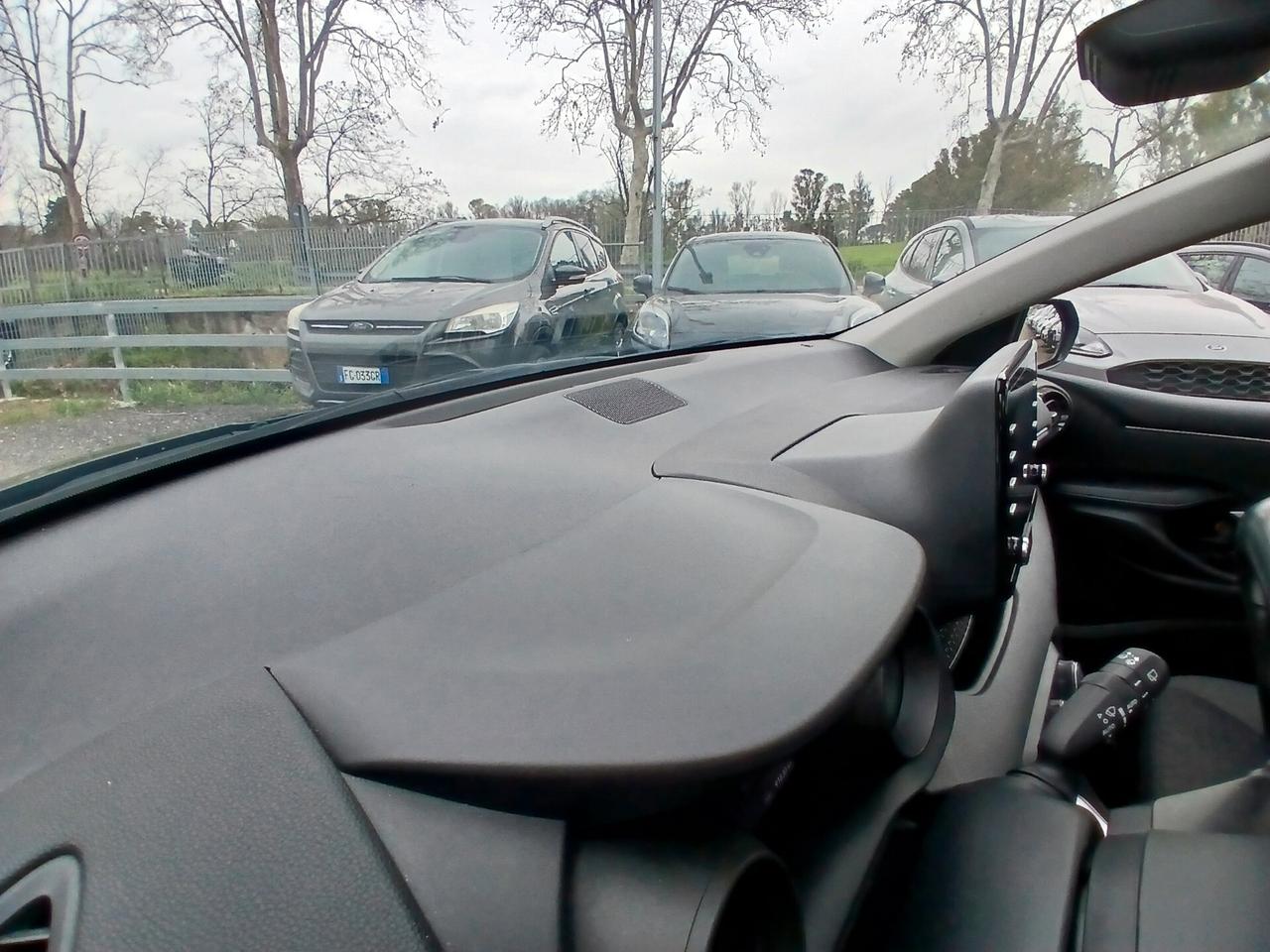 Toyota Yaris 1.0 5 porte Trend