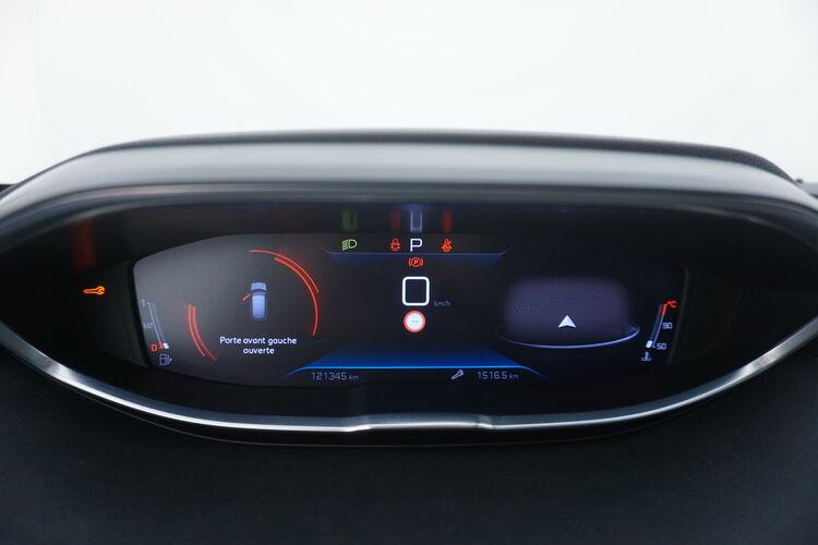 Peugeot 3008 Allure Pack EAT8 BR876389 1.5 Diesel 131CV