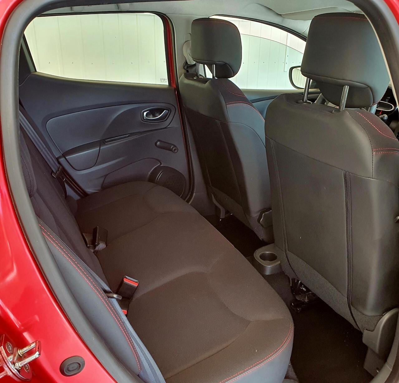 Renault Clio 1.2 Benz. - 2015 - KM. 65.000