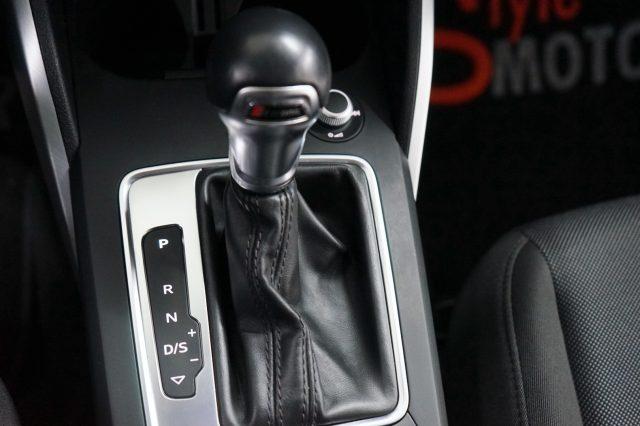 AUDI Q2 30 TDI S tronic Business