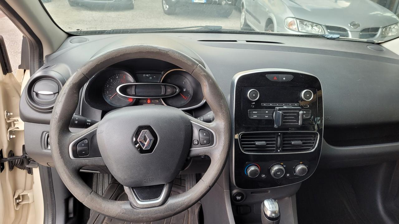 Renault Clio 1.5 EURO 6B..UNICO PROPRIETARIO..