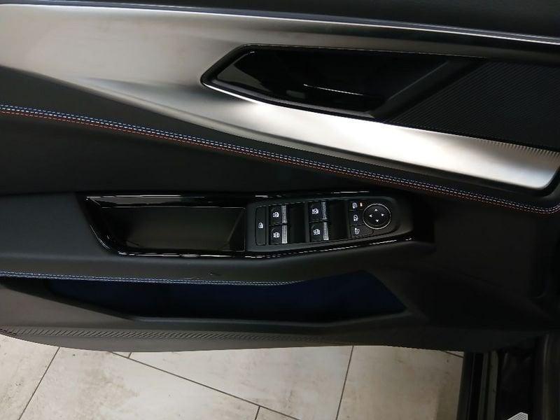 Renault Rafale 1.2 e-Tech phev atelier Alpine 4x4 300cv auto