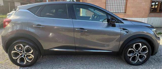 RENAULT Captur Plug-in Hybrid E-Tech 160 CV Intens