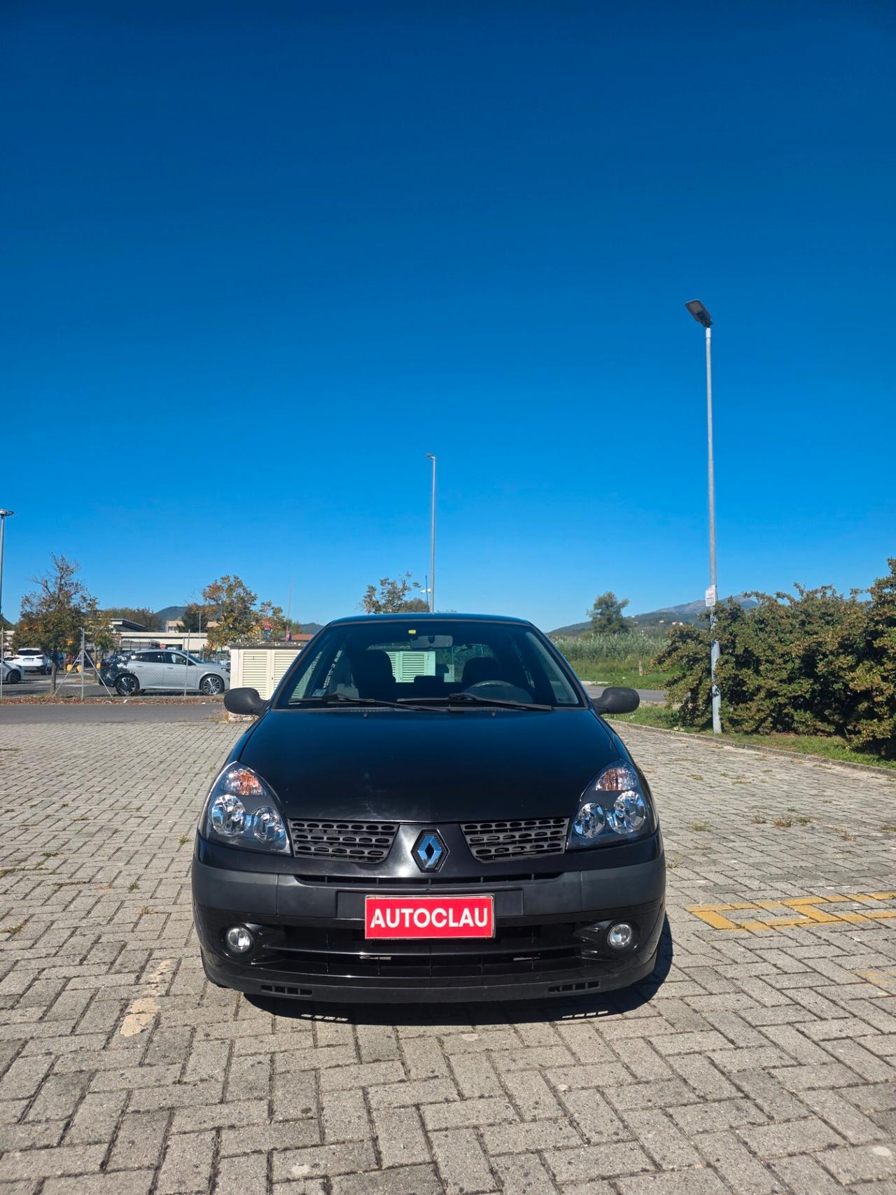 Renault Clio 1.2 cat 3 porte Confort Authentique