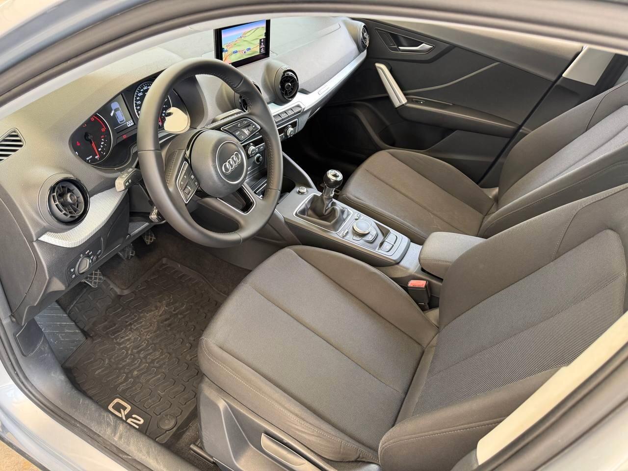 Audi Q2 2017 1.6 116cv TDI Business