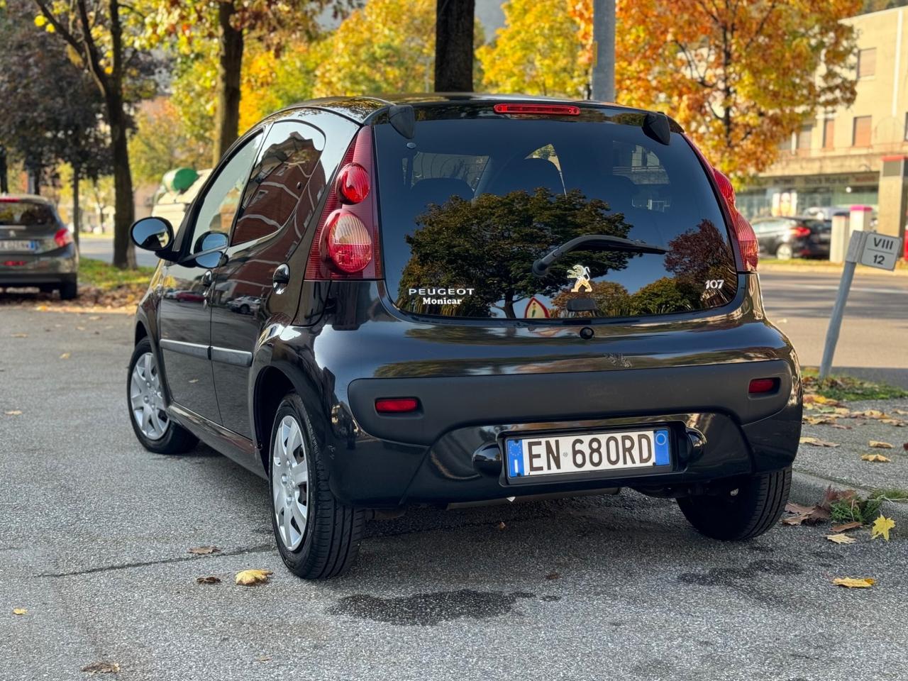 Peugeot 107 1.0 5p. Superga - NEOPATENTATI - GOMMATA NUOVA - PROMO