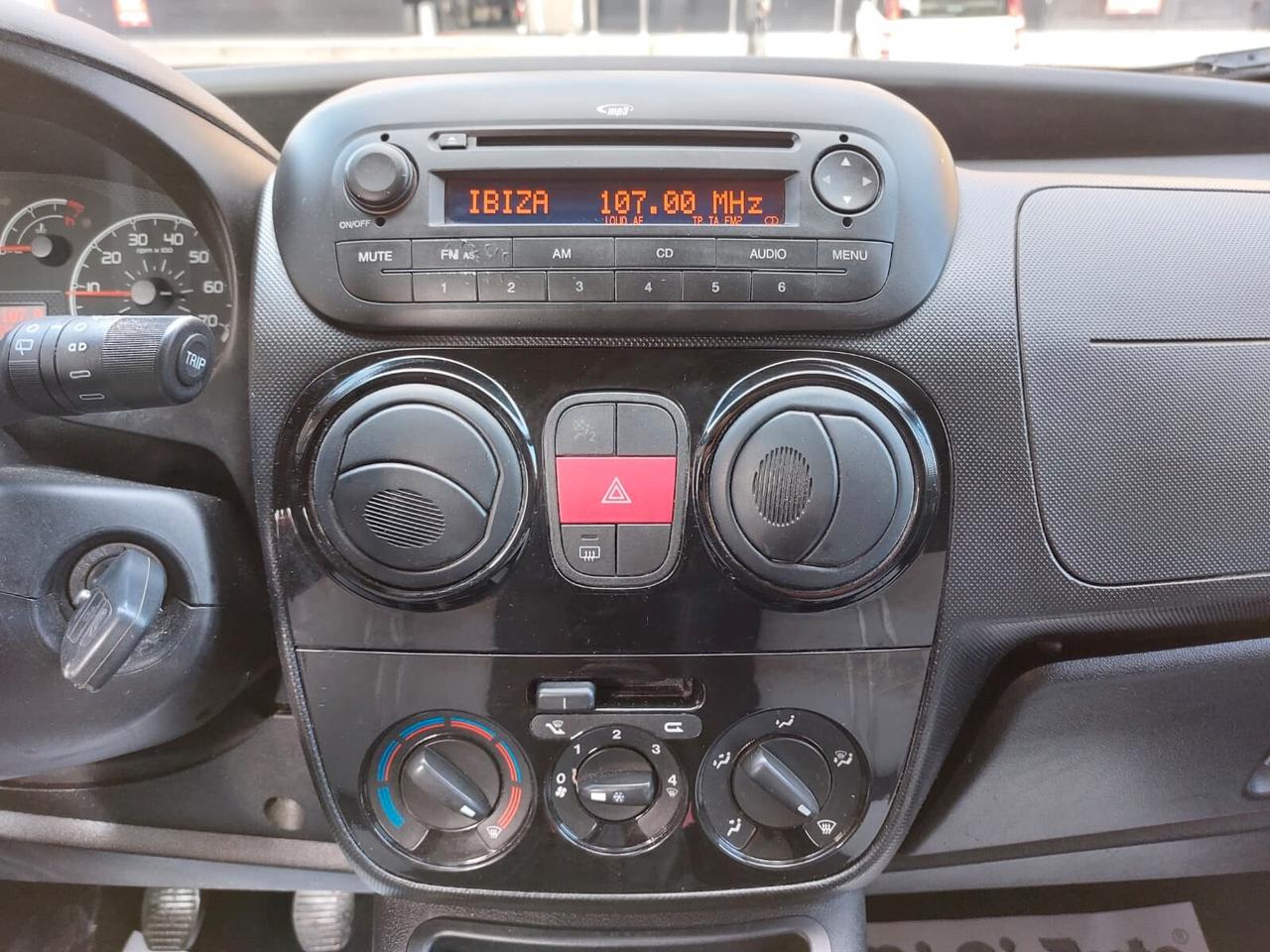 QUBO 1.3 Multijet Lounge Cat.Euro6