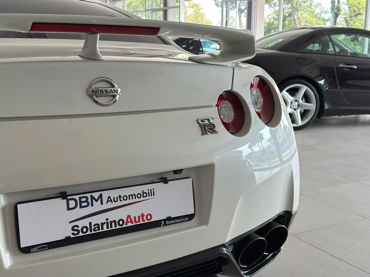 Nissan GT-R 3.8 V6 Black Edition