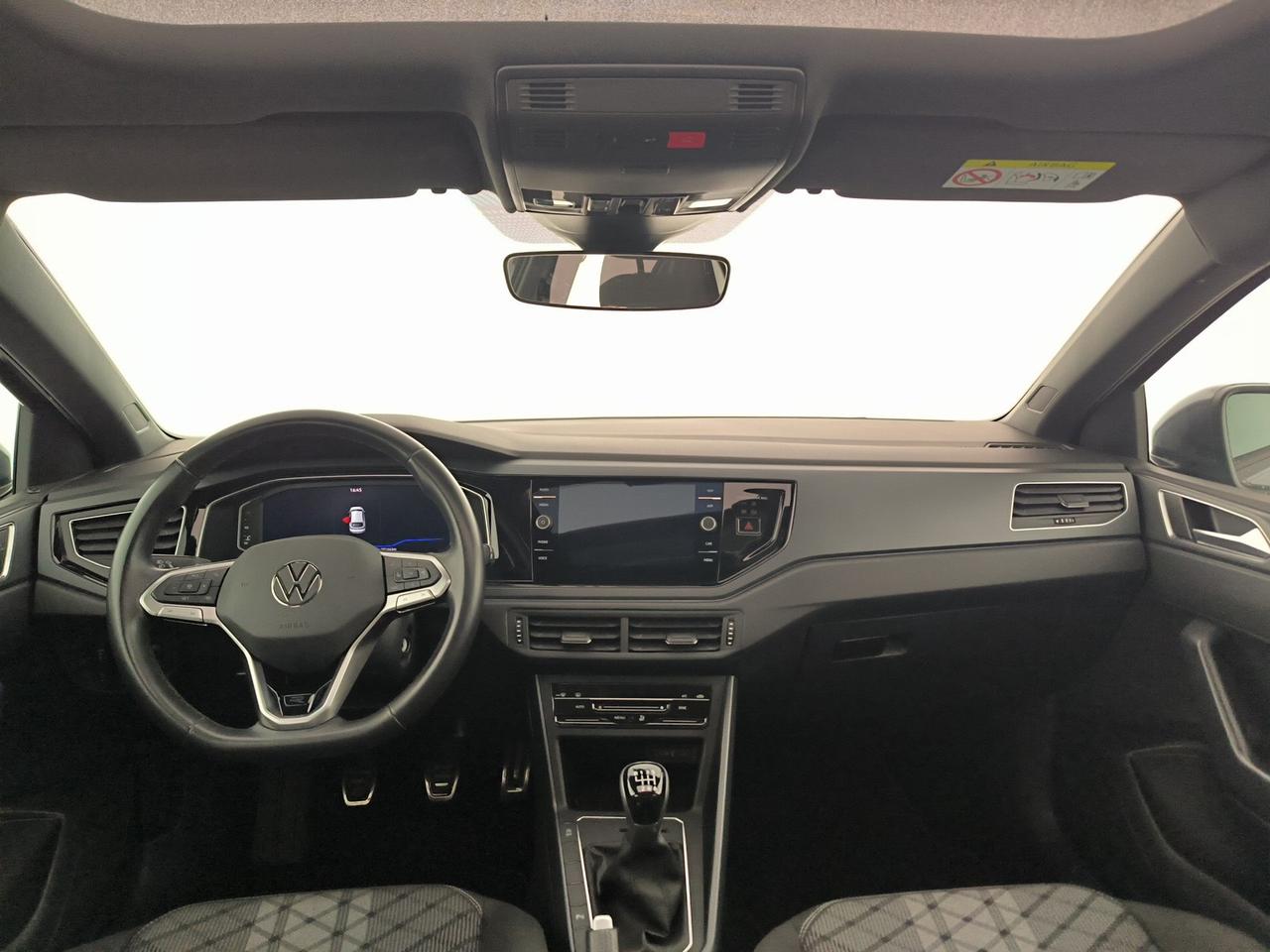 Volkswagen Taigo 1.0 tsi r-line 115cv