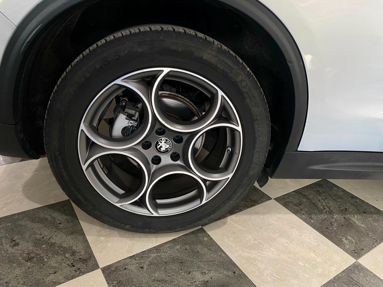 Alfa Romeo Stelvio 2.2 Turbodiesel 160 CV AT8 RWD Sprint-2023