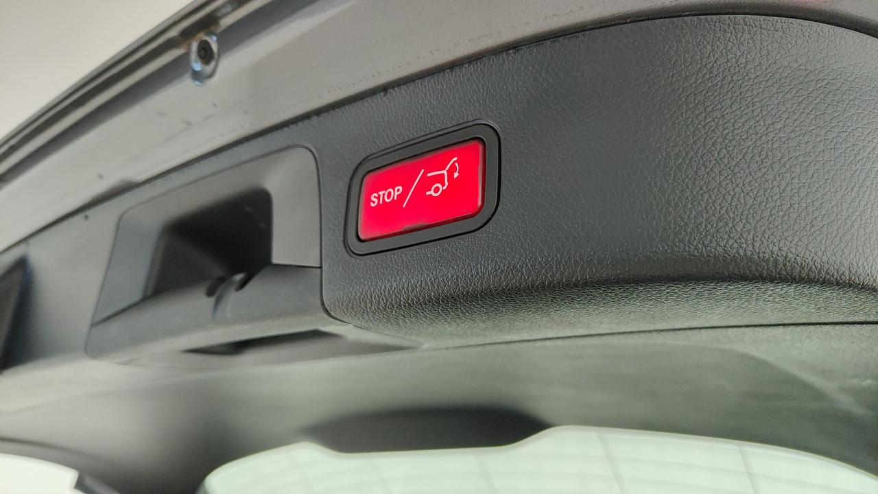 Mercedes-Benz GLA 180 d Advanced auto