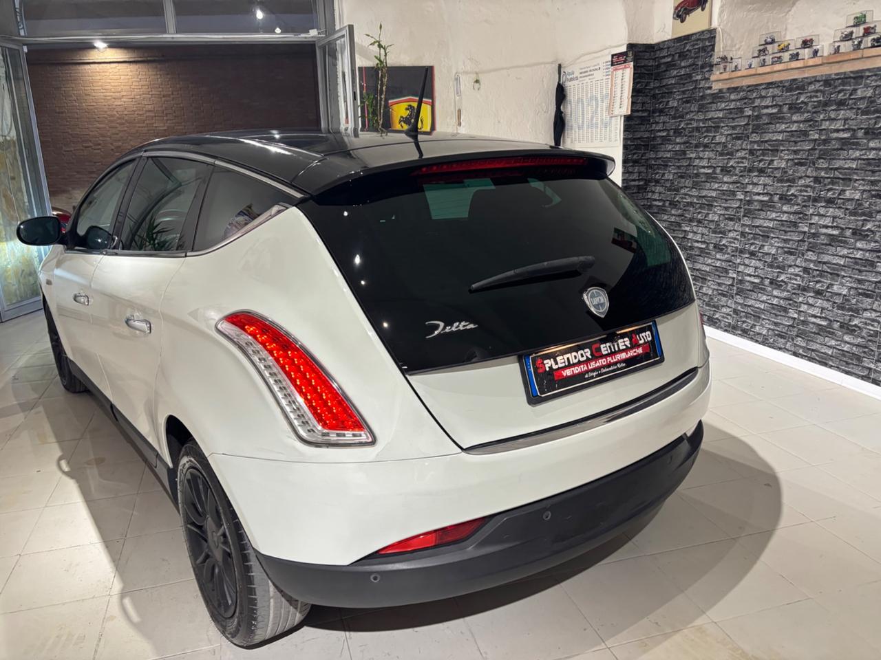 Lancia Delta 1.4 T-Jet 120 CV Platino Ecochic GPL