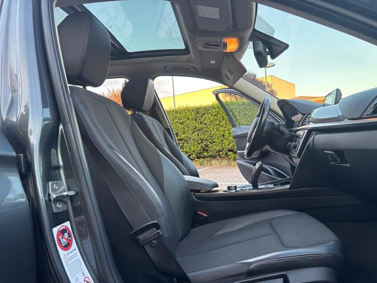 BMW 318d Touring M Sport – 2013 Contatto WhatsApp: +3936902051