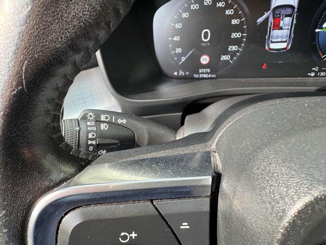 VOLVO XC40 T5 Recharge Plug-in Hybrid Inscription