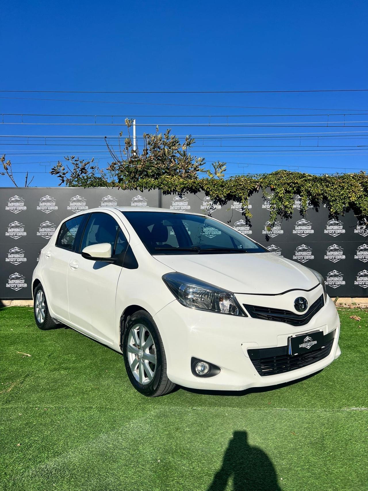 Toyota Yaris 1.4 D-4D 5 porte Lounge