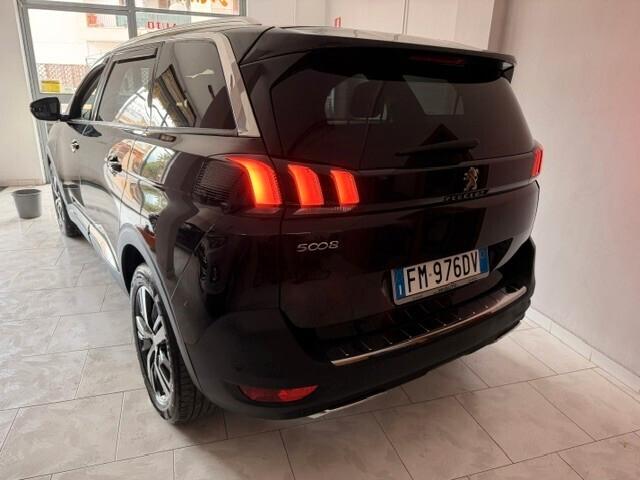 Peugeot 5008 BlueHDi 120 S&S Allure