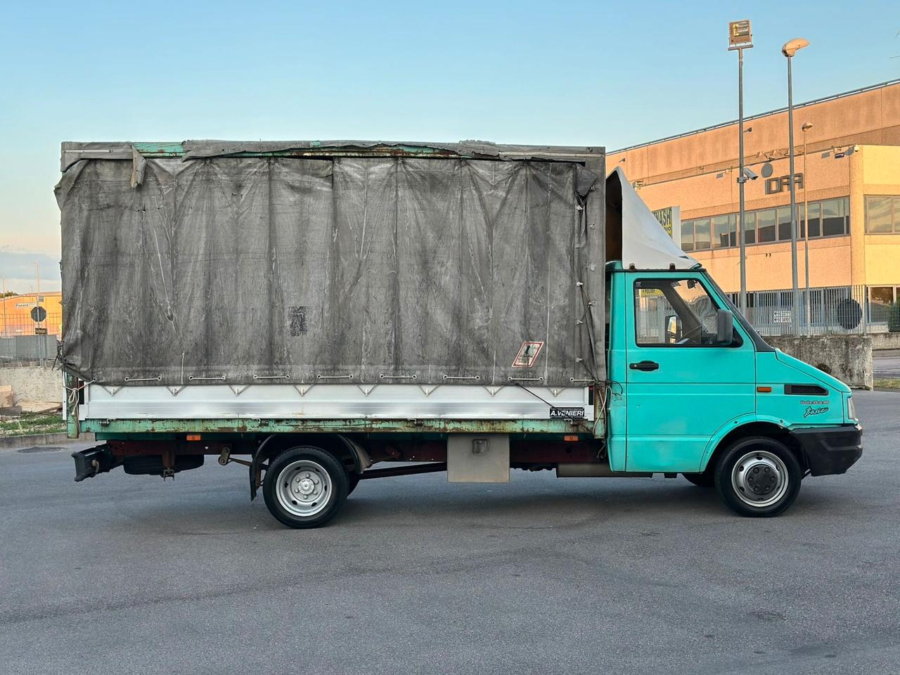 IVECO DAILY CON TELLONE SUPER PREZZO!