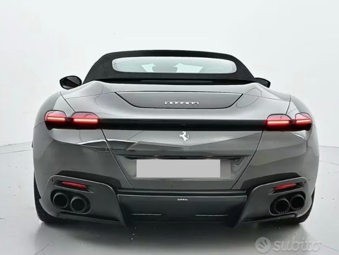 Ferrari Roma Spider