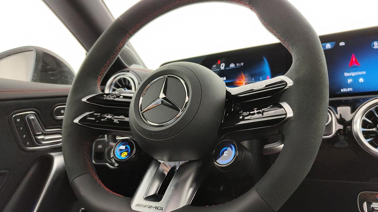 Mercedes-Benz CLA Shooting Brake AMG 35 AMG Line Premium Plus 4matic auto
