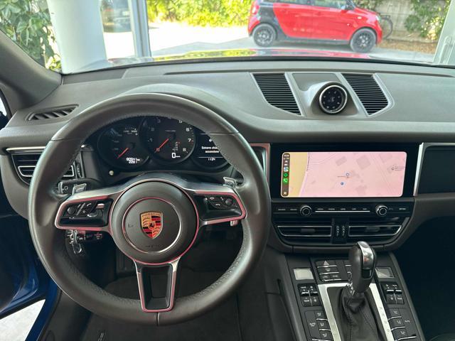 PORSCHE Macan 2.0